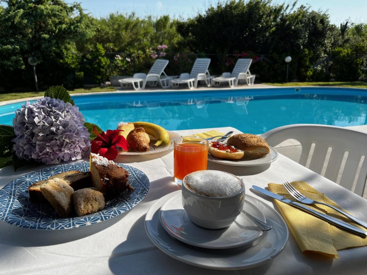 Hotel Frassetto Santa Teresa Gallura Exterior foto